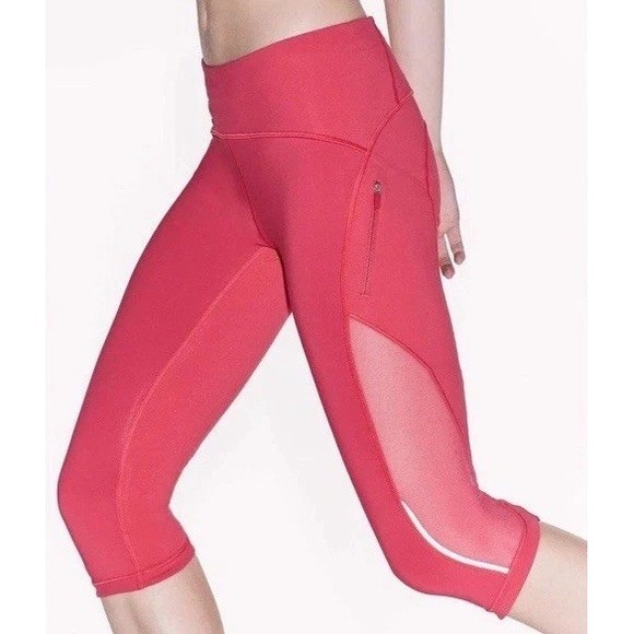 lululemon athletica Pants - Lululemon‎ Sun Runner Crop Leggings Coral Color Running Yoga Active Sz 10